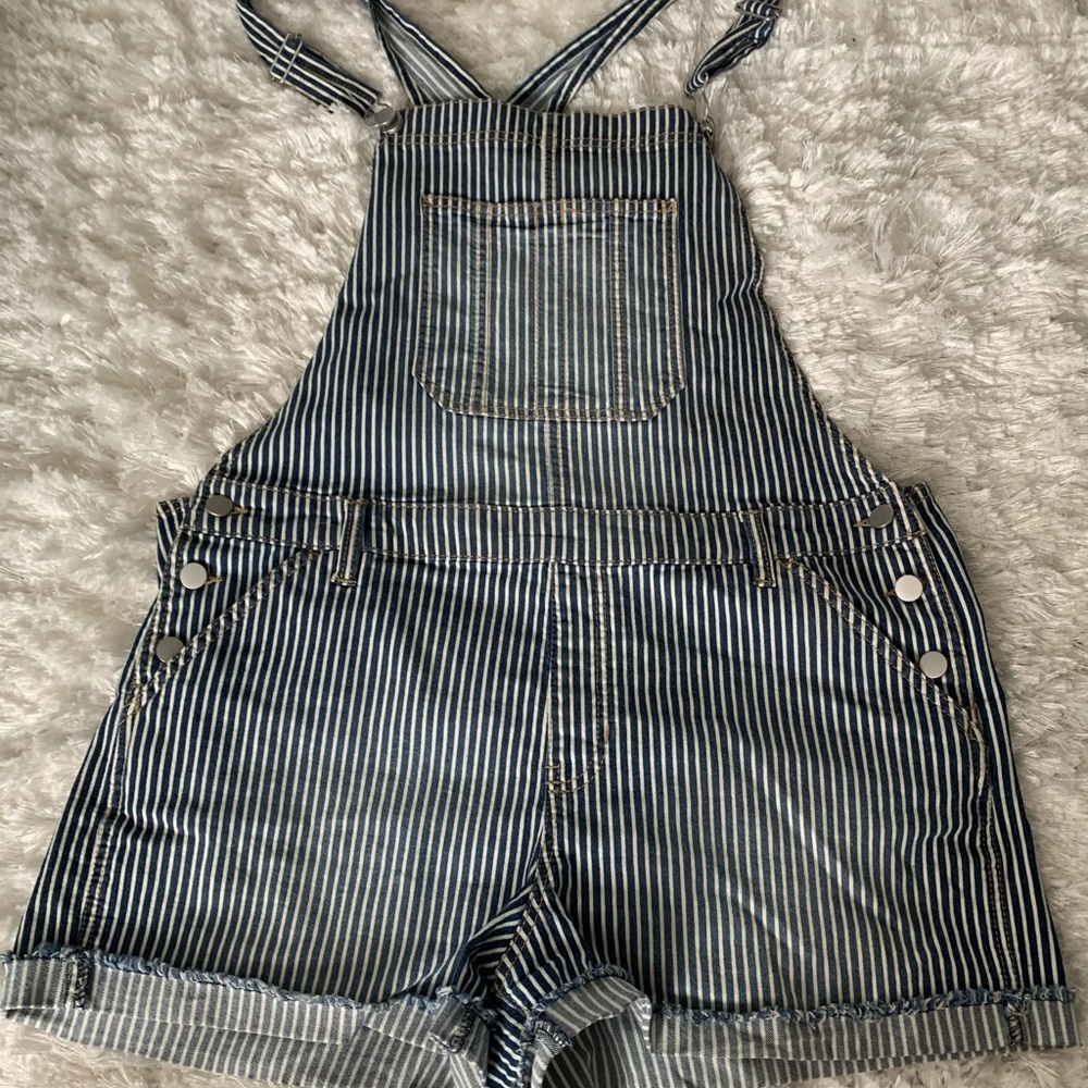 Striped short overalls